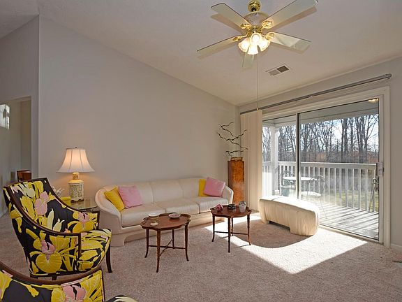 3rd image of 12010 Carrington Ln Unit 12010-206
