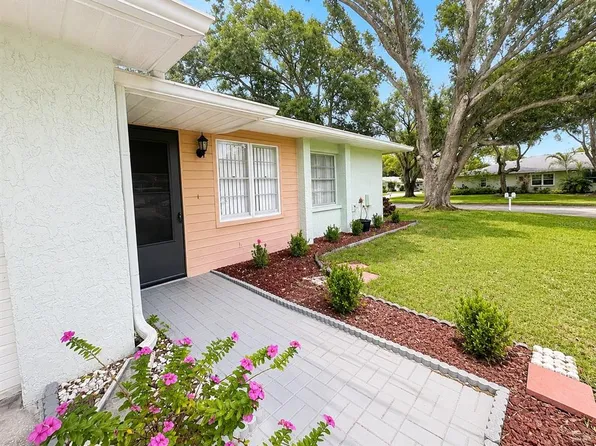 1131 Orange Tree Cir W APT C, Palm Harbor, FL 34684