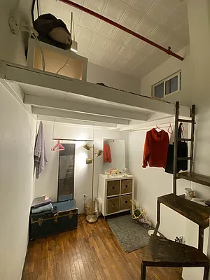 Rented by Carnegie Management Inc | media 10