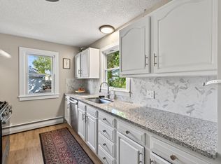 1812 Carl St, Lauderdale, MN 55113