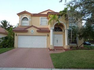 18423 NW 9th Ct, Pembroke Pines, FL 33029