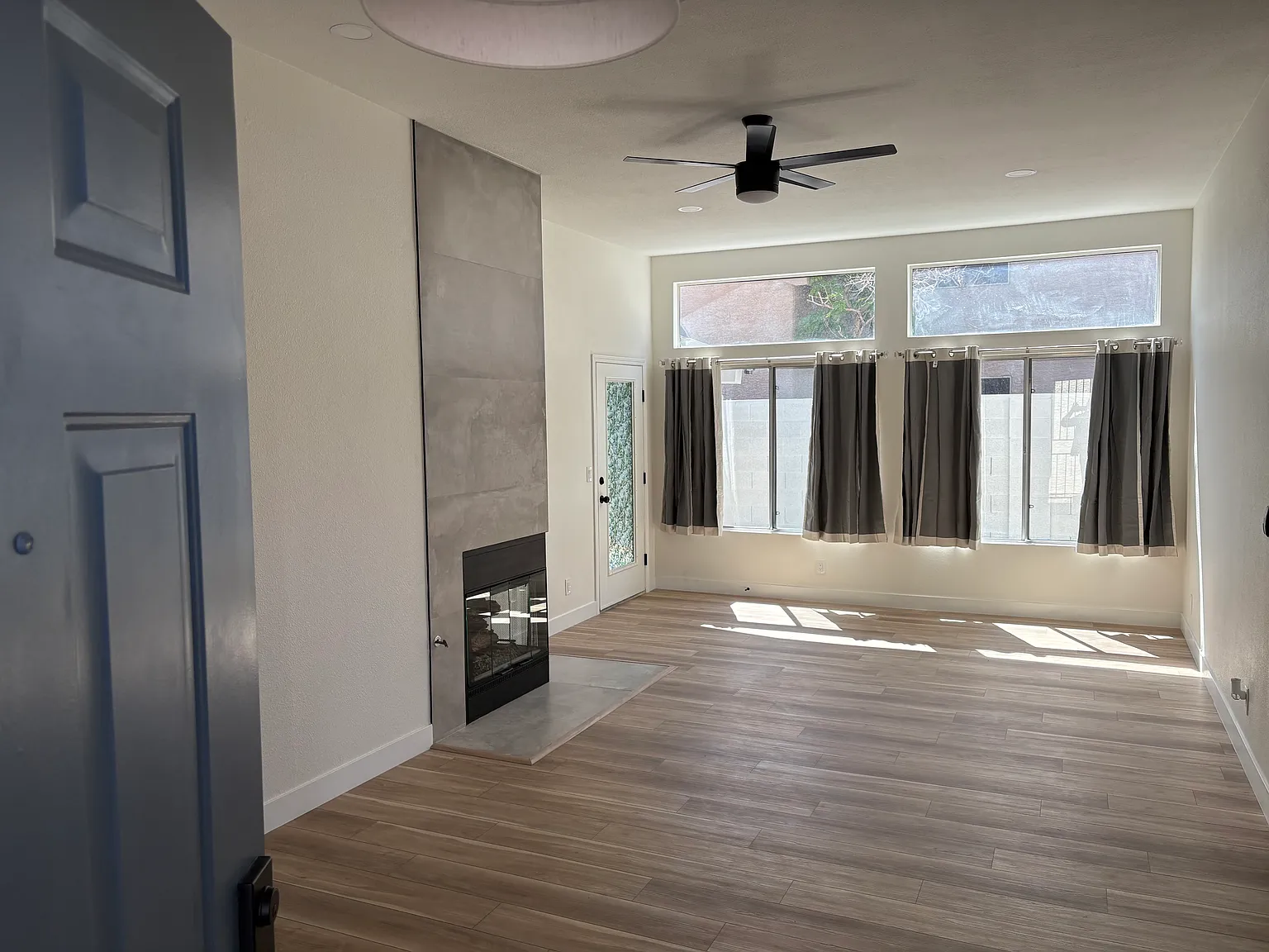 3 bed, 1614 sqft, $2,300 — Photo 2