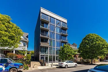 485 East 28th Street
