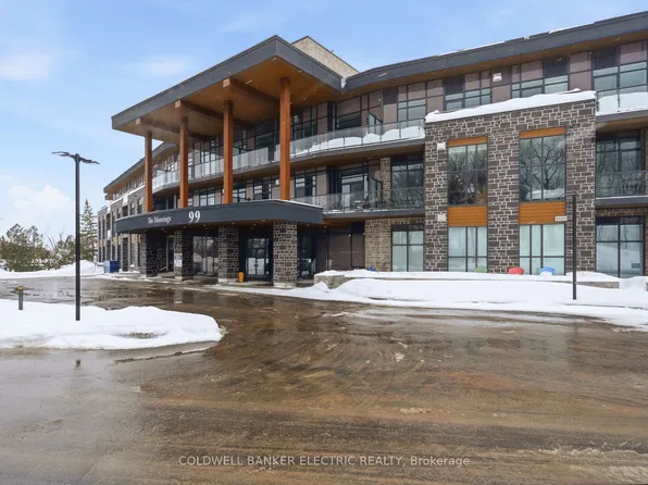 99 Louisa St #206, Kawartha Lakes, ON K0M 2B0