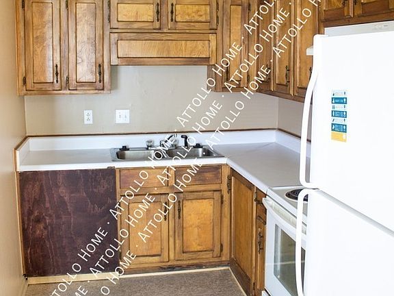 4th image of 603 33rd St E APT B