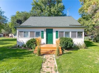 307 S 1st St, Joliet, MT 59041