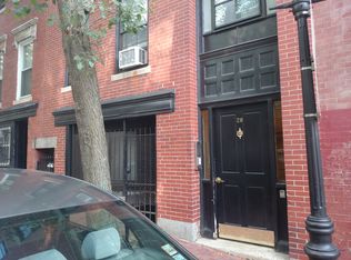 29 Grove St APT 8, Boston, MA 02114