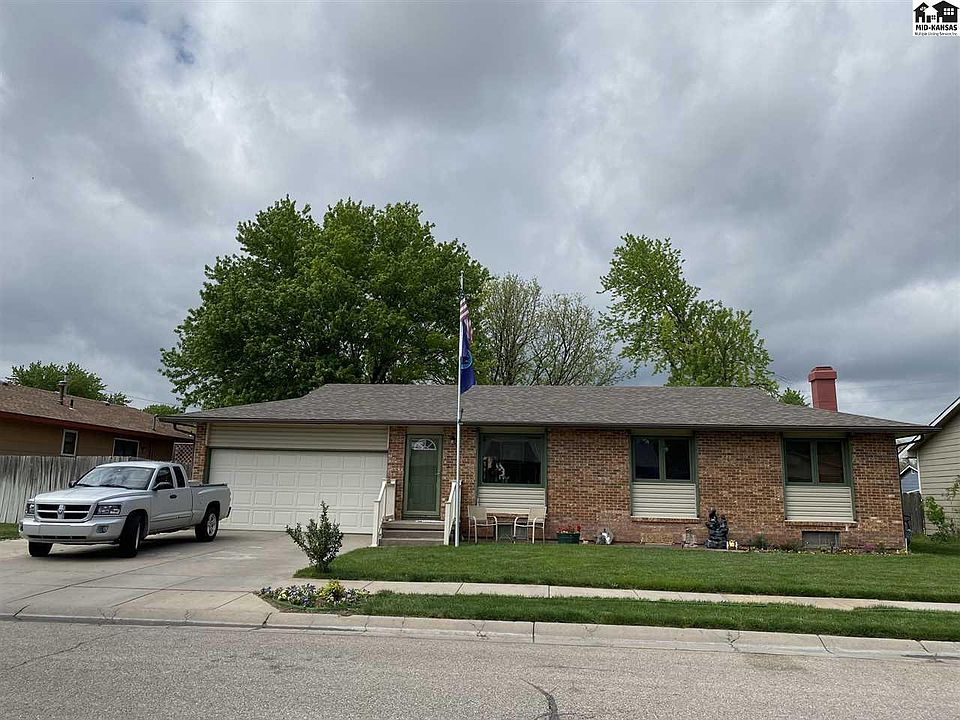 1st image of 1202 E 27th Ave