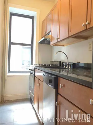 Rented by Living New York | media 17