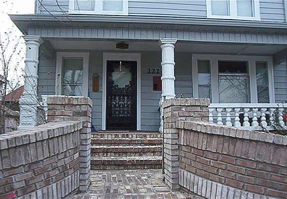 2nd image of 222 N Parkview Ave