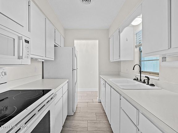 2nd image of 311 Taylor Ave APT G5