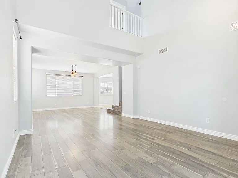 17648 W Lisbon Ln — Photo 19