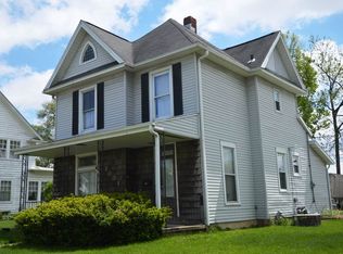 1051 E Clinton St, Frankfort, IN 46041