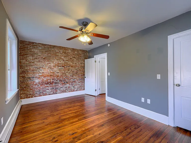 1120 Green Street — Photo 19