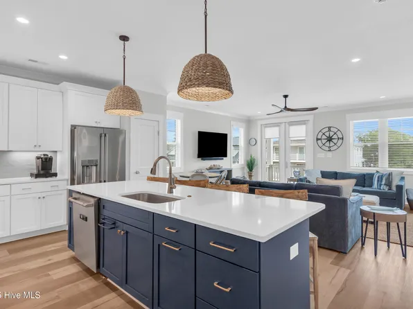 1738 Mackerel Lane Unit 1, Carolina Beach, NC 28428