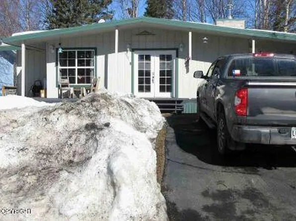 2001 Jarvis Ave, Anchorage, AK 99515