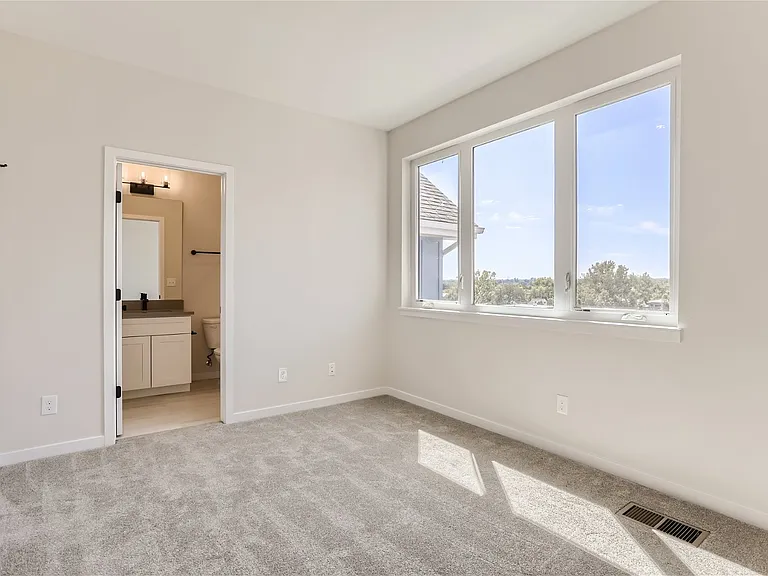 5430 Carr St — Photo 12