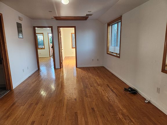 3rd image of 246-00 63rd Ave