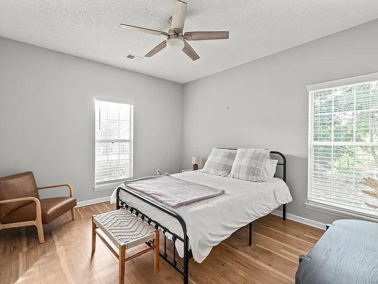 9701 Little River Ct — Photo 24