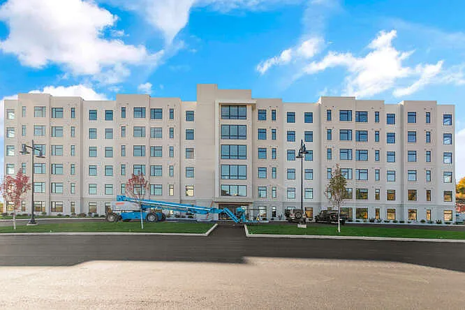 Essex Landing Apartments — Photo 3