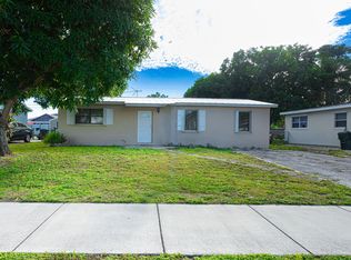 5624 S 37th Court, Greenacres, FL 33463