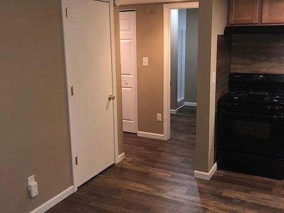 Living room to hall