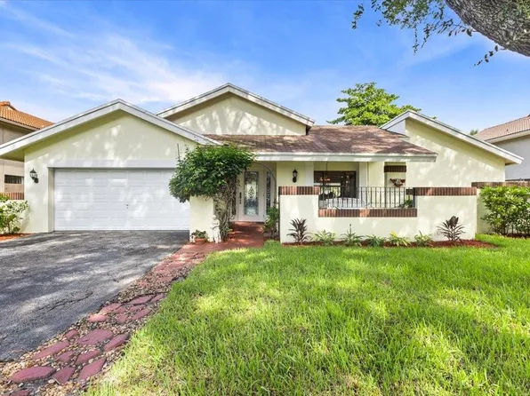 5715 SW 87th Avenue, Cooper City, FL 33328