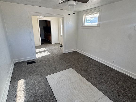 2nd image of 3833 Monroe Ave
