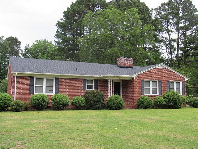 1st image of 325 Woodridge Dr