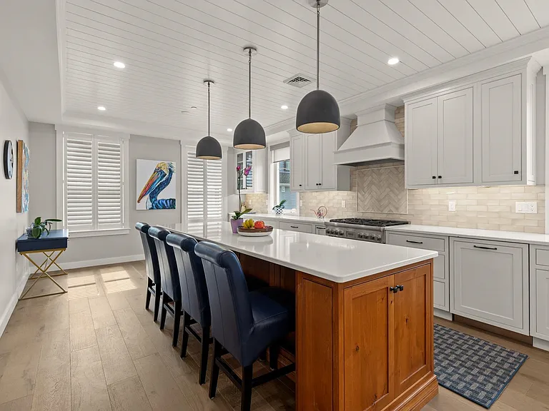 28 Little Bay Dr #28 — Photo 8