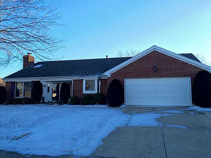 1st image of 2518 Saint Andrews Dr