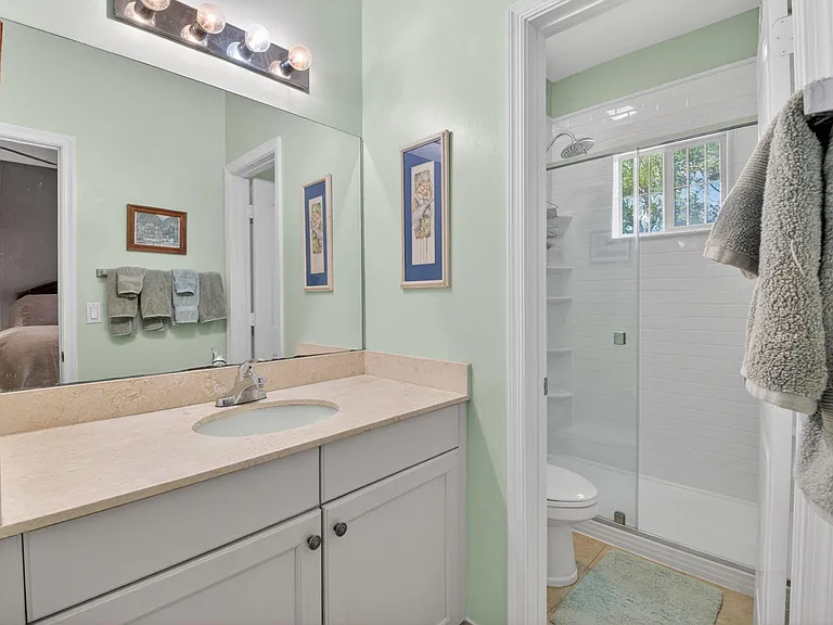 2626 Webb Ave — Photo 16