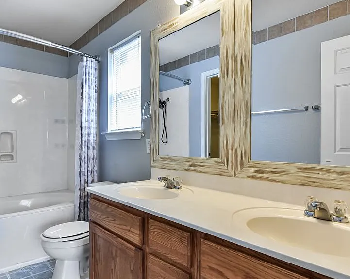 4600 Donegal Bay Ct — Photo 30