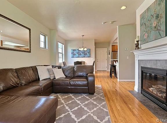 5th image of 2673 Elmira St