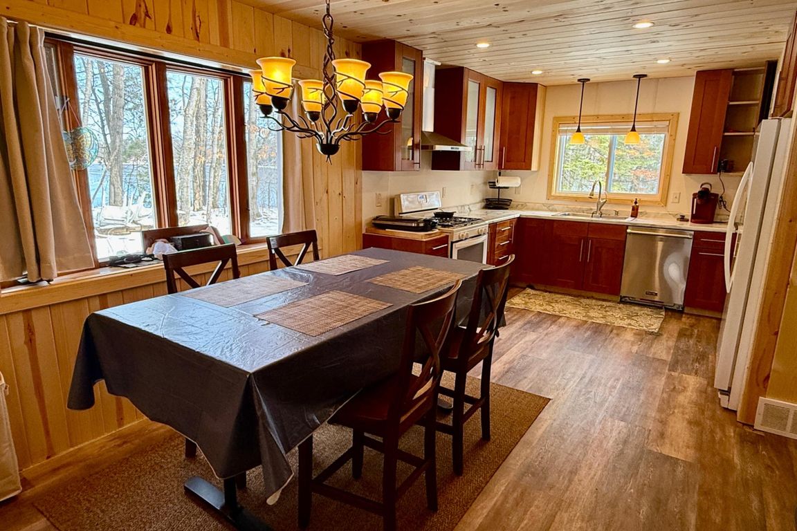 Dining Room/Kitchen