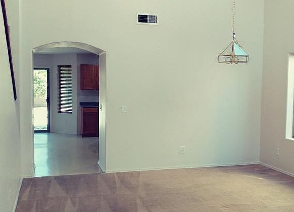 3rd image of 3508 S 82nd Ln