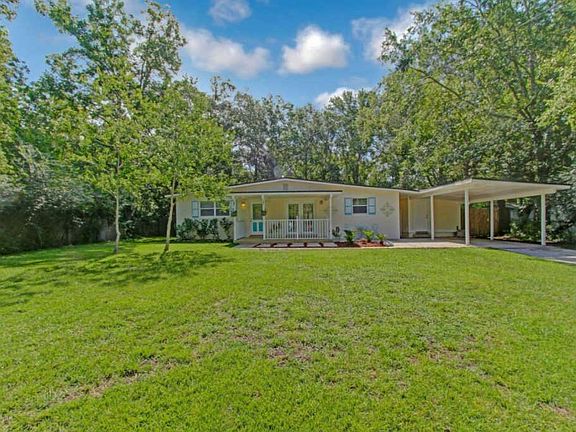 3rd image of 4115 Macgregor Dr