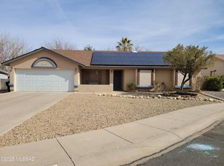 1653 S Hummingbird Ln, Thatcher, AZ 85552