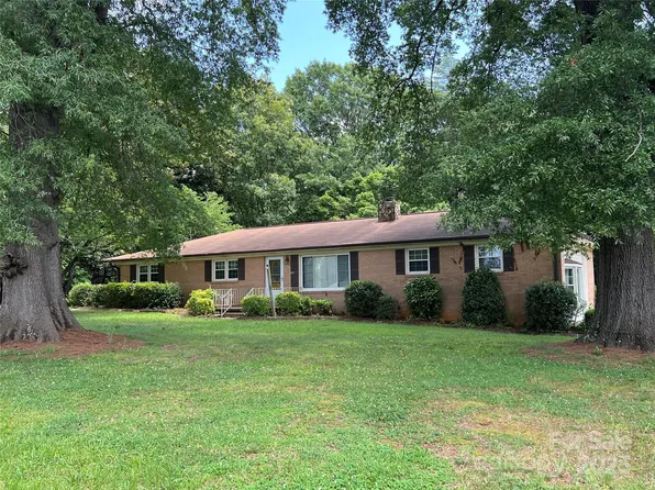 452 McNeil St, Gastonia, NC 28054