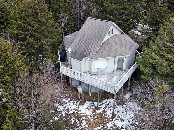 1 Sundown Rd, Snowshoe, WV 26209