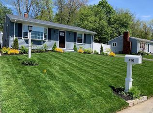 110 Laurelwood Dr, New Bedford, MA 02745