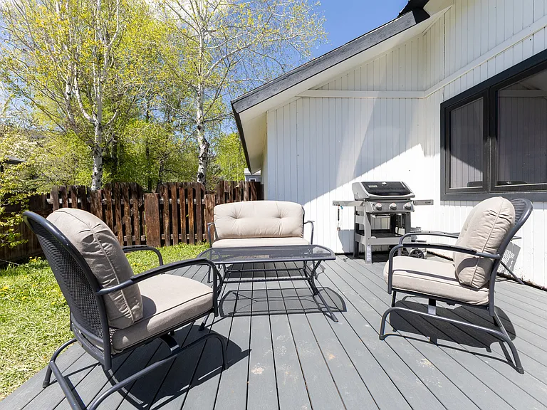 570 Pamela Ln — Photo 42