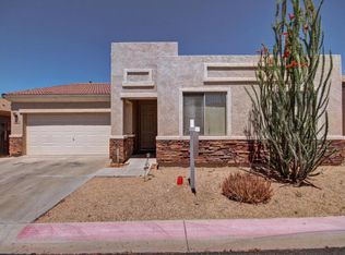 6718 E Regina St, Mesa, AZ 85215