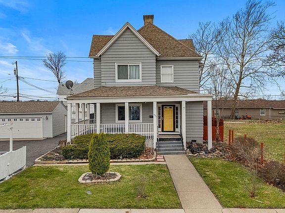 4th image of 1606 8th St
