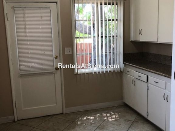 5th image of 6253 Vineland Ave #A