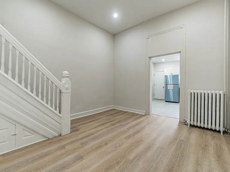 3521 Indian Queen Ln — Photo 12