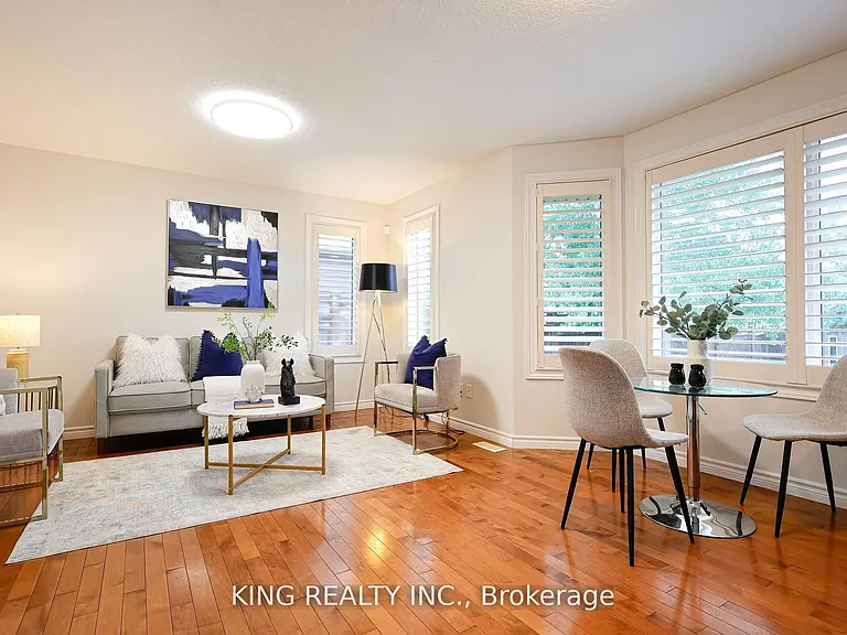1223 Coronation Dr — Photo 17