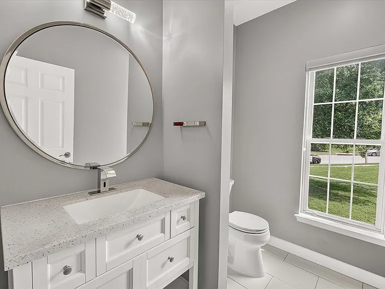 6455 Saddlebrook Ln — Photo 22
