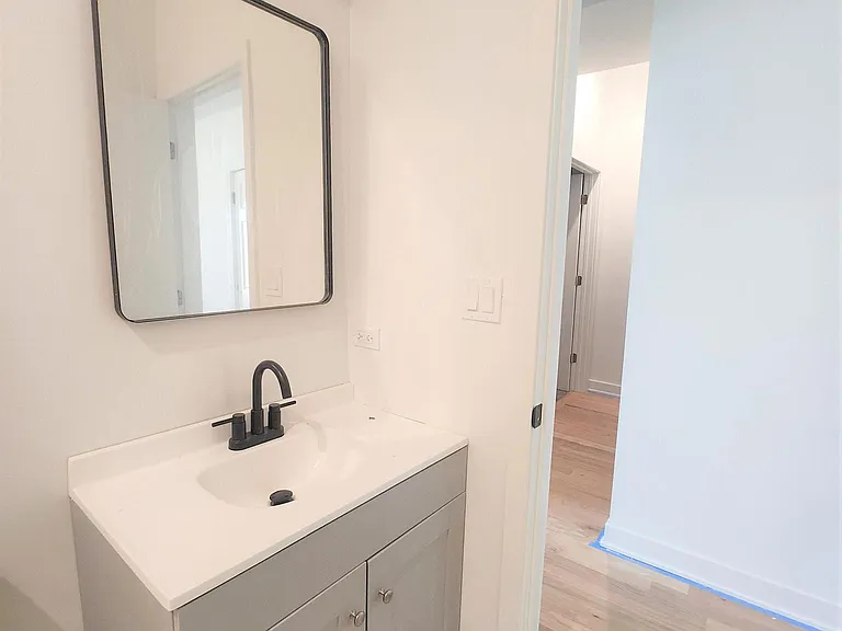 2233 W Cullerton St #2 — Photo 10