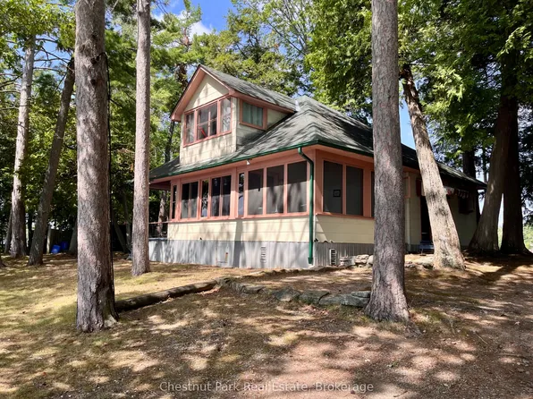 1119 W Trafalgar Bay Rd, Muskoka Lakes, ON P0C 1A0